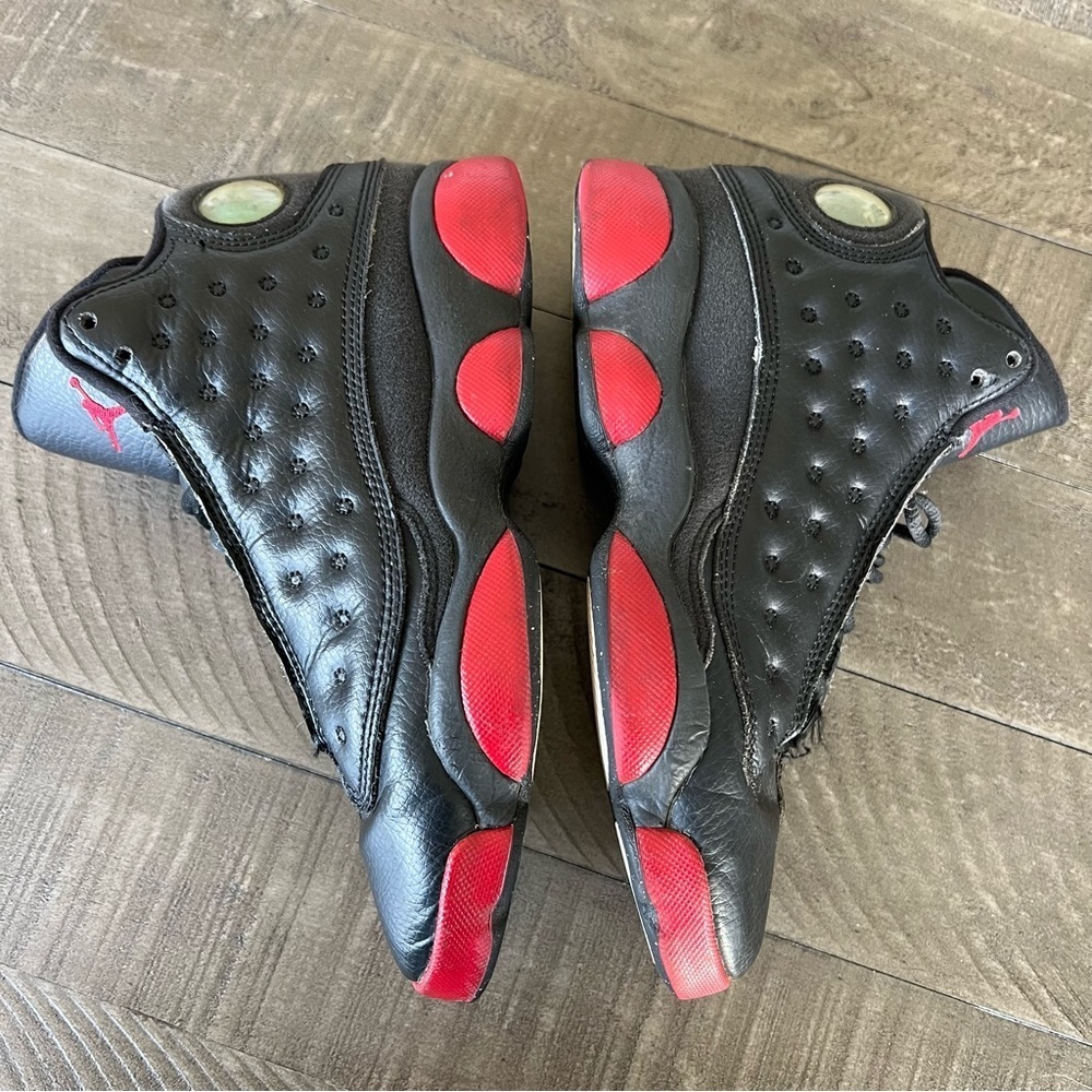 Kids Jordan 13s Black and Red- Brand: Jordan Size: 4y GUC - Picture 3 of 9